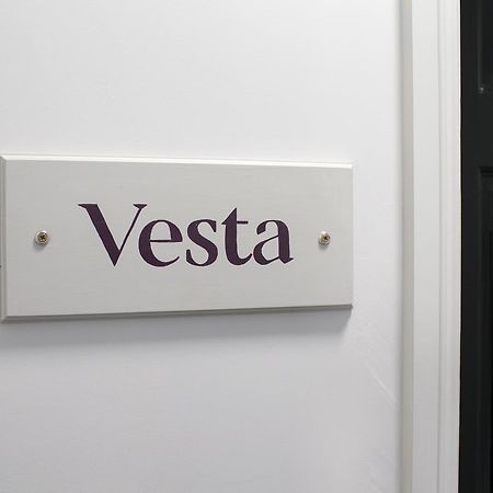 Vesta Central Bath Apartment Eksteriør bilde